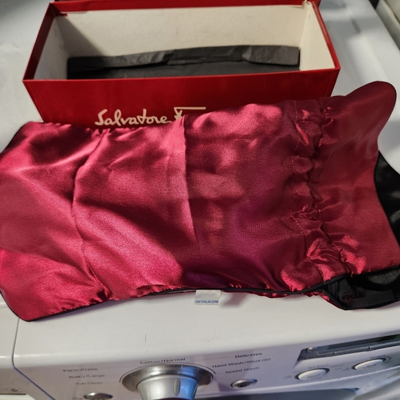 Salvatore Ferragamo women's heels size 8 - Picture 7 of 10